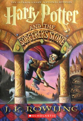 Harry Potter and the Sorcerer's Stone (Harry Potter, Book 1) (MinaLima Edition)